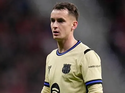 Arsenal săn đón tiền vệ Marc Casado của Barca