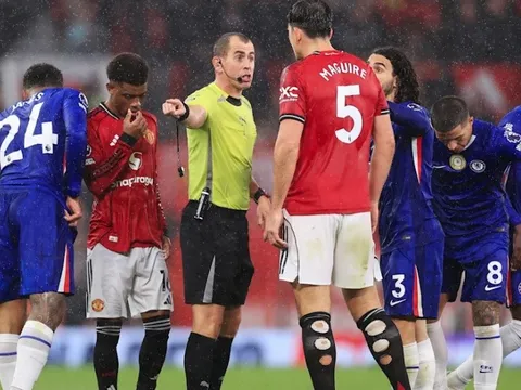 MU tan nát hàng thủ, Chelsea có tận dụng được cơ hội vàng?