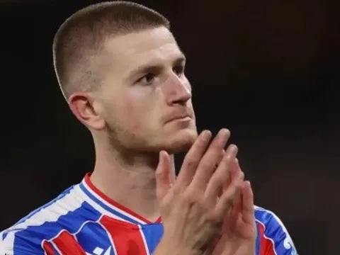 Liverpool gia nhập cuộc đua chiêu mộ Adam Wharton