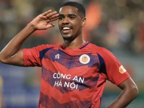 Fan Thái lo sốt vó khi Alan Grafite có thể khoác áo ĐTVN