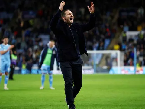 Lampard có phải HLV xuất sắc nhất của Thế hệ Vàng nước Anh?