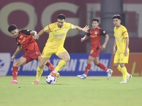 Ninh Bình nhấn chìm PVF-CAND nhờ dàn sao thượng hạng