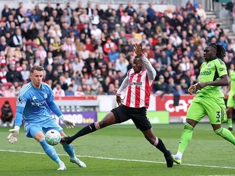 Leno rực sáng giúp Fulham cầm chân Brentford