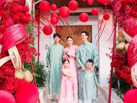 Hồ Ngọc Hà nói gì về việc Subeo có bạn gái ở tuổi 16?