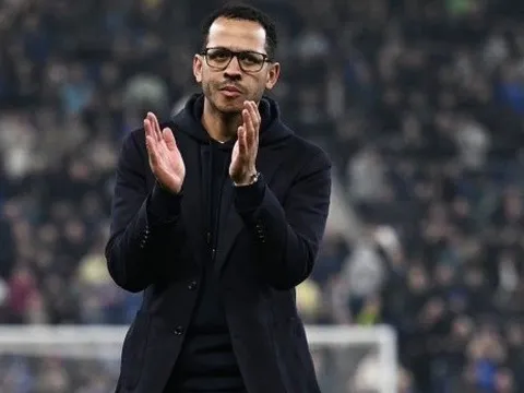 Thất bại trước MU phơi bày sự sụp đổ của đế chế Chelsea