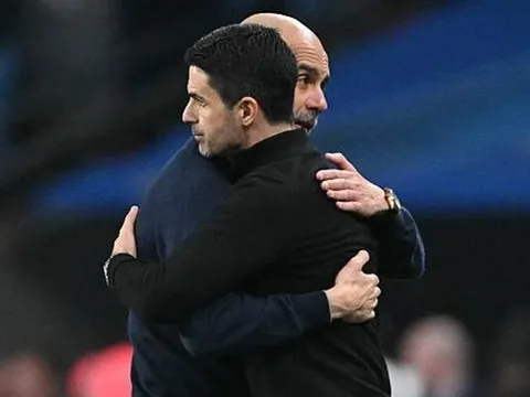 Đòn tâm lý của Pep Guardiola đang làm khó Arsenal