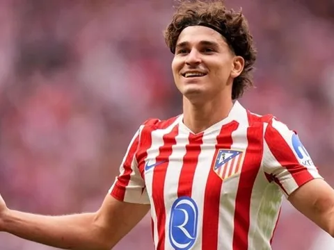 Tin đồn chuyển nhượng tối 19/4: Barca săn đuổi Julian Alvarez; PSG đàm phán mua Martinelli