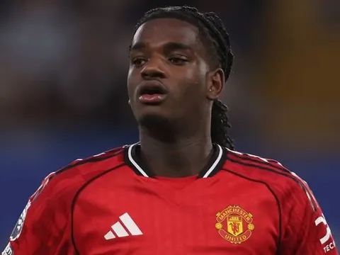 Rio Ferdinand gọi Ayden Heaven là món hời 1 triệu bảng của MU