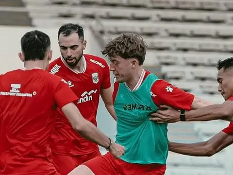 Động thái trái ngược của Việt Nam và Indonesia dịp FIFA Days