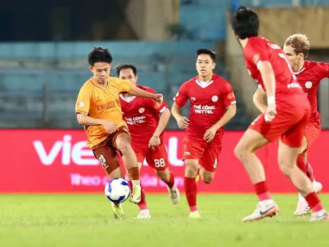 Vắng HLV Popov, Thể Công Viettel nhọc nhằn hạ HAGL