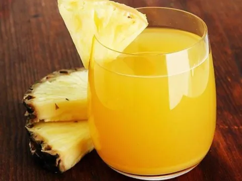 Cách uống nước ép dứa giảm cân hiệu quả, siết eo, không tăng đường huyết