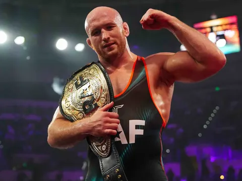 Nhà vô địch Olympic Kyle Snyder muốn đấu vật với Khamzat Chimaev, để ngỏ khả năng đối đầu Gable Steveson