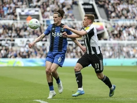 Tottenham đấu Man Utd giành sao 50 triệu bảng