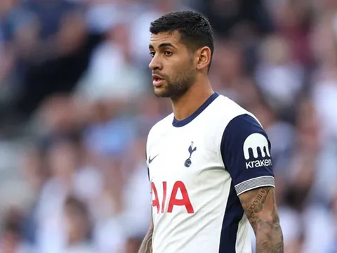 Tottenham chốt giá bán Cristian Romero cho Man Utd