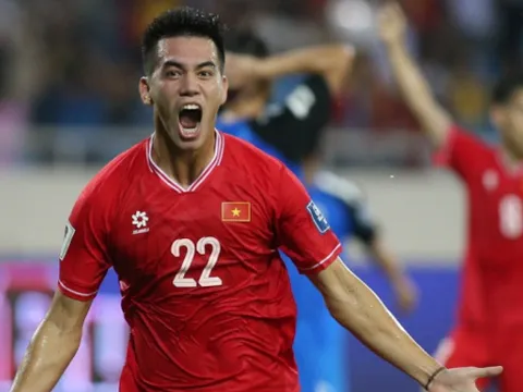 Cơn đau đầu mang tên Tiến Linh của HLV Kim Sang-sik