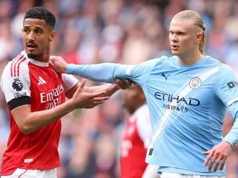 Thua Man City, vì sao Arsenal vẫn nắm lợi thế vô địch Ngoại hạng Anh?