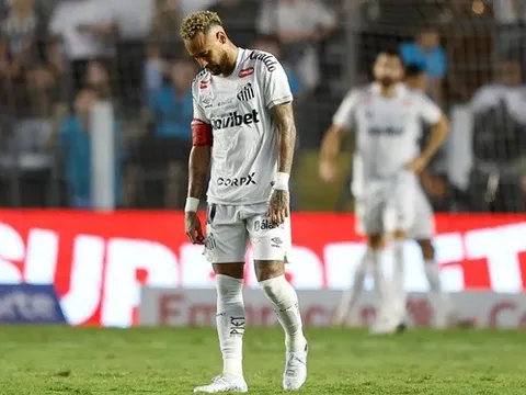Neymar đáp trả gắt sau khi bị cổ động viên Santos la ó