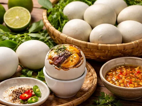 4 nhóm người không nên ăn trứng vịt lộn: Bổ đâu chưa thấy, hại đã đến gần