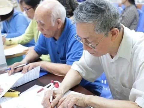 Tăng lương hưu và trợ cấp hằng tháng thêm 15% năm 2026: Đối tượng được hưởng, cách tính và cơ chế hỗ trợ