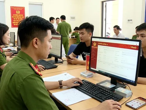 VNeID mở kênh tố giác tội phạm: Cách dùng đúng để tự bảo vệ mình