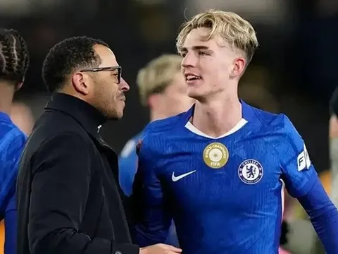 Chelsea khủng hoảng nhân sự, Rosenior gọi quân tiếp viện đấu Brighton