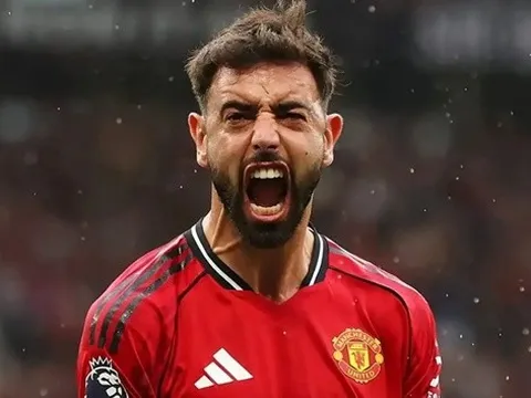 Bruno Fernandes ở lại Man Utd nếu có vé dự Champions League