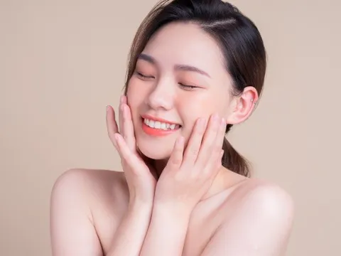5 thay đổi skincare nên áp dụng ngay mùa hè để da luôn thoáng nhẹ, ít đổ dầu