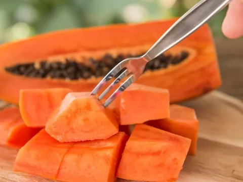 5 người tuyệt đối không nên ăn đu đủ