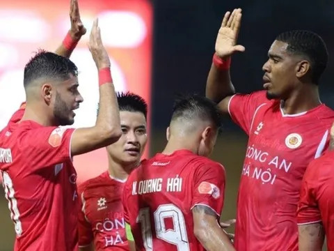 V.League "xé làm đôi" giữa ngai vàng và vòng xoáy trụ hạng