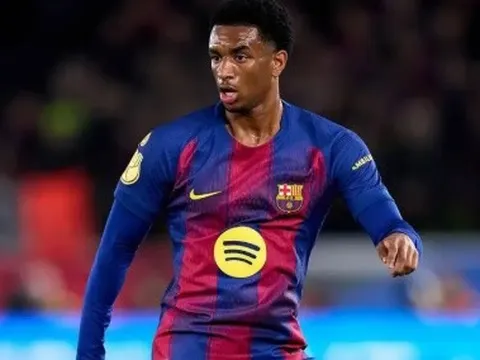 Aston Villa gây sốc với kế hoạch chi 50 triệu Euro cho Alejandro Balde