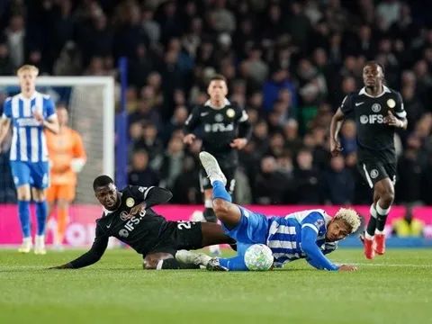 John Southall chê bai cặp đôi tiền vệ Chelsea sau trận thua thảm