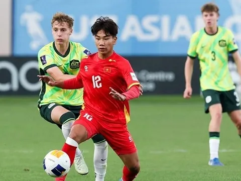 Điểm tin bóng đá Việt Nam 22/4: U17 Việt Nam đấu Australia; HLV Kim Sang Sik gặp khó