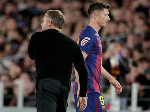 Ai sẽ là số 9 của Barca trong màn tiếp đón Celta Vigo?