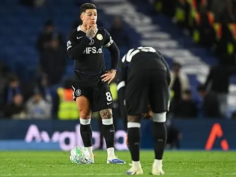 Các cầu thủ Chelsea đã thực sự quay lưng với Liam Rosenior