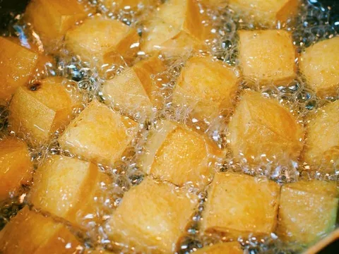 Mẹo rán đậu không ngấm dầu mỡ, để lâu vẫn giòn