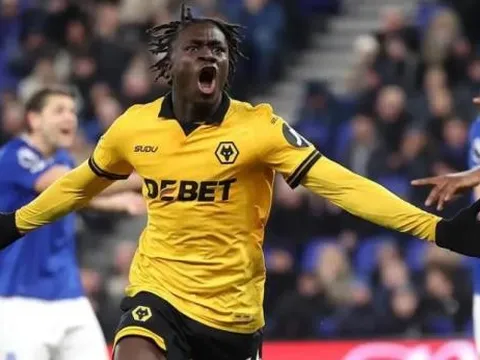 Wolves xuống hạng, MU tranh Mateus Mane với Arsenal, Liverpool