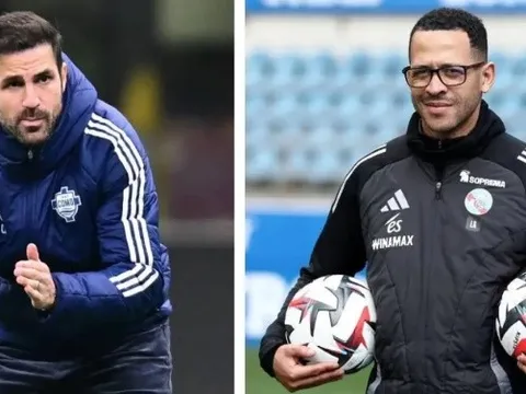 Từ Fabregas tới Xavi Hernandez: 7 ứng cử viên thay Rosenior tại Chelsea