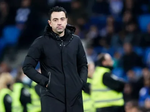 Xavi được tiến cử làm HLV của Man Utd