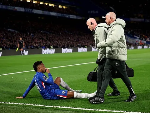 Nước mắt của Estevao và bi kịch lỡ hẹn World Cup