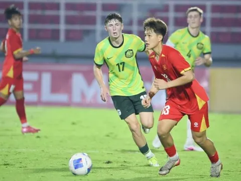 Ngược dòng hạ Australia, U17 VN khiến fan Thái nể phục