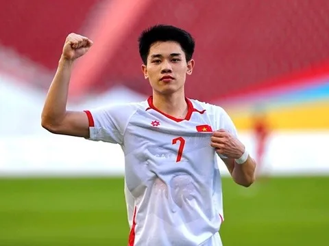 Xuất ngoại là con đường duy nhất để nâng tầm đội tuyển Việt Nam