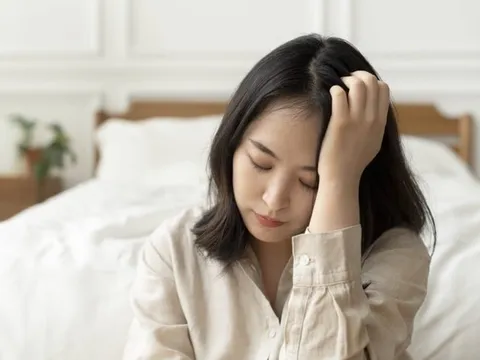 4 dấu hiệu buổi sáng chứng tỏ bạn đang mắc bệnh, nên đi khám sớm