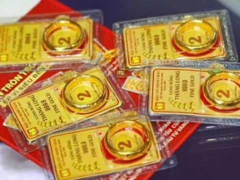 Giá vàng hôm nay 23/4 giảm sâu: Xu hướng lao dốc còn tiếp diễn?