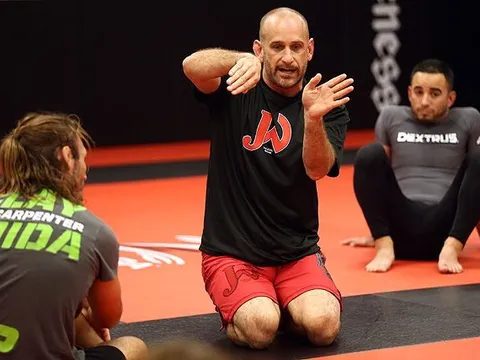 Huyền thoại Greg Jackson vắng mặt tại UFC White House: Bất lợi lớn cho Hokit và Garcia