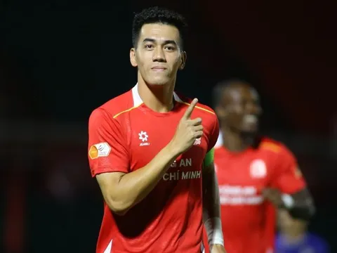 V.League và bài toán nan giải về trung phong nội