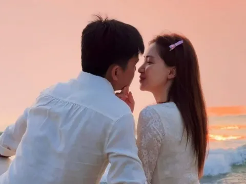 Hòa Minzy phản ứng khi có người khuyên nên tiết chế trong việc thể hiện tình cảm lên mạng xã hội