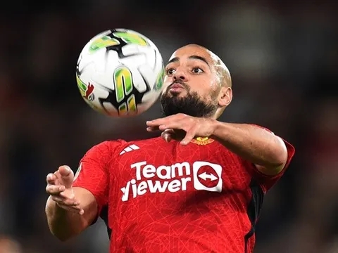 Rõ tương lai của Sofyan Amrabat