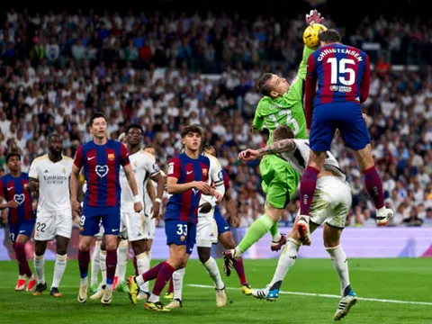 3 câu hỏi sau chiến thắng của Real ở trận Siêu kinh điển