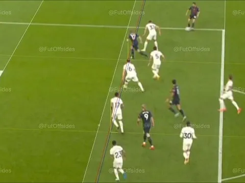 Tranh cãi về bàn mở tỷ số của Man City