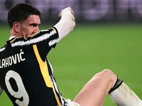 Huyền thoại Juventus chỉ trích Dusan Vlahovic
